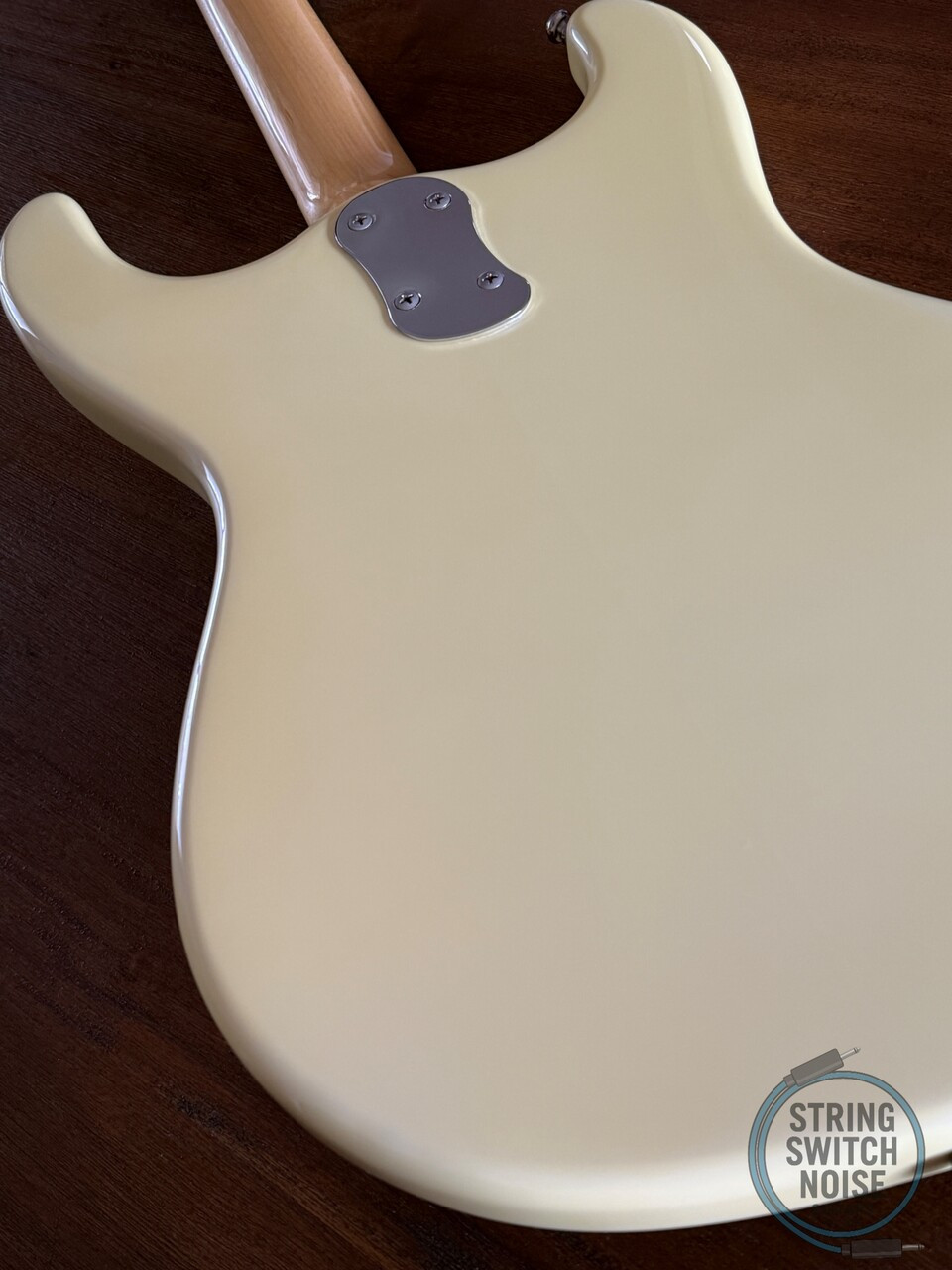 Mosrite of California Guitar, Excellent '65, Pearl White, 2001, OHSC