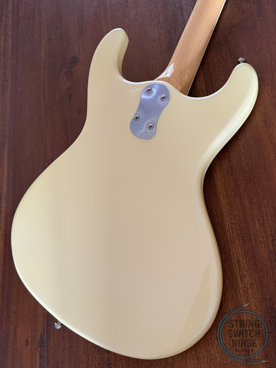 Mosrite of California Guitar, Excellent '65, Pearl White, 2001, OHSC Mosrite of California Guitar, Excellent '65, Pearl White, 2001, OHSC