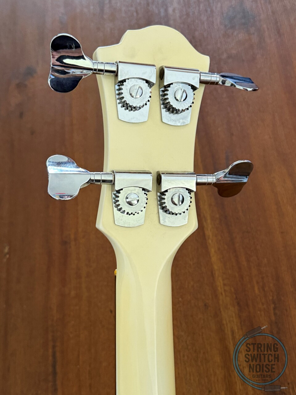 Fernandes Mockingbird Bass, MB-65, Snow White (aged), MIJ, 1992