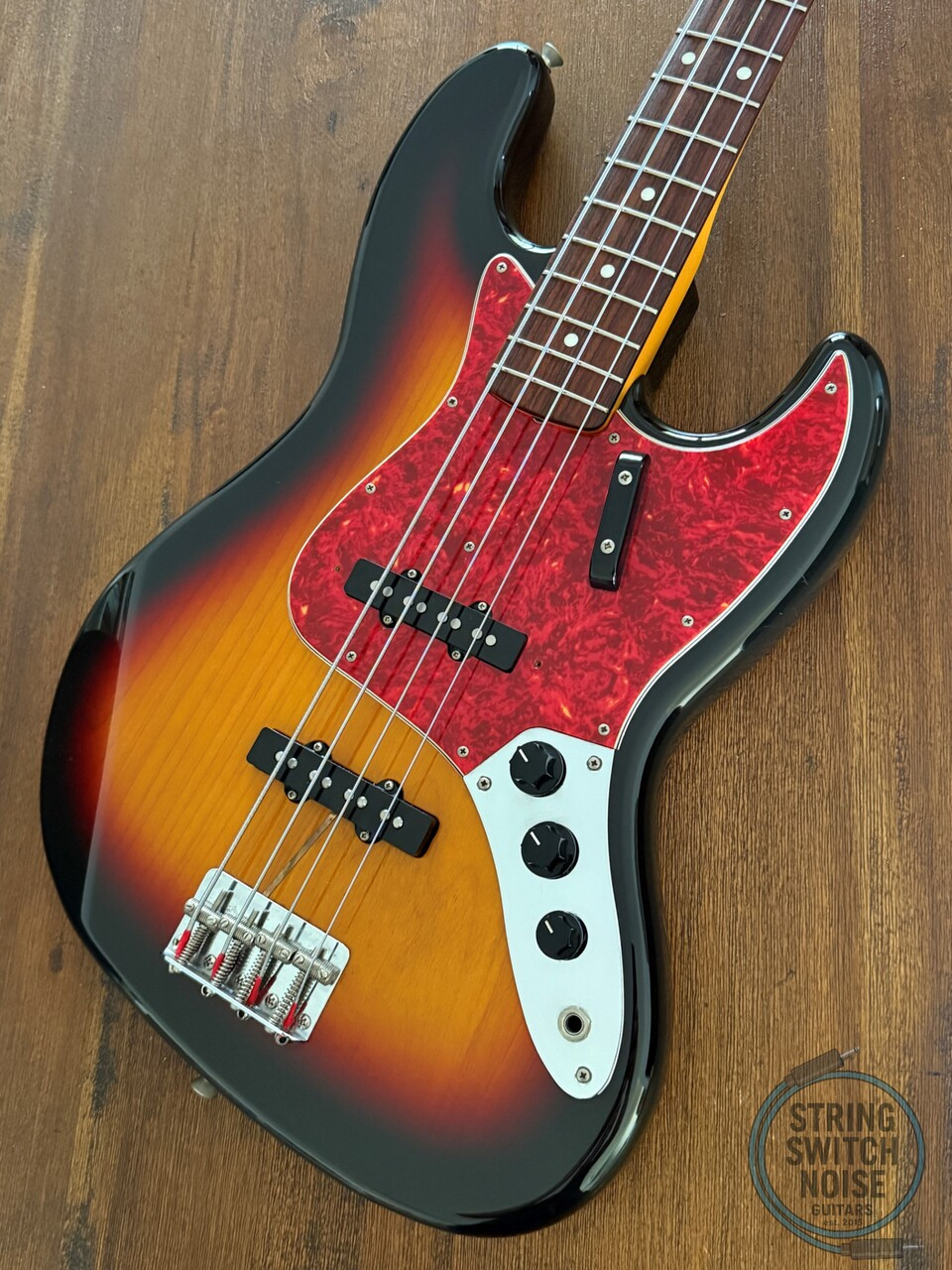 Fender Jazz Bass, ’62-US, Sunburst, 1999, USA Vintage Pickups