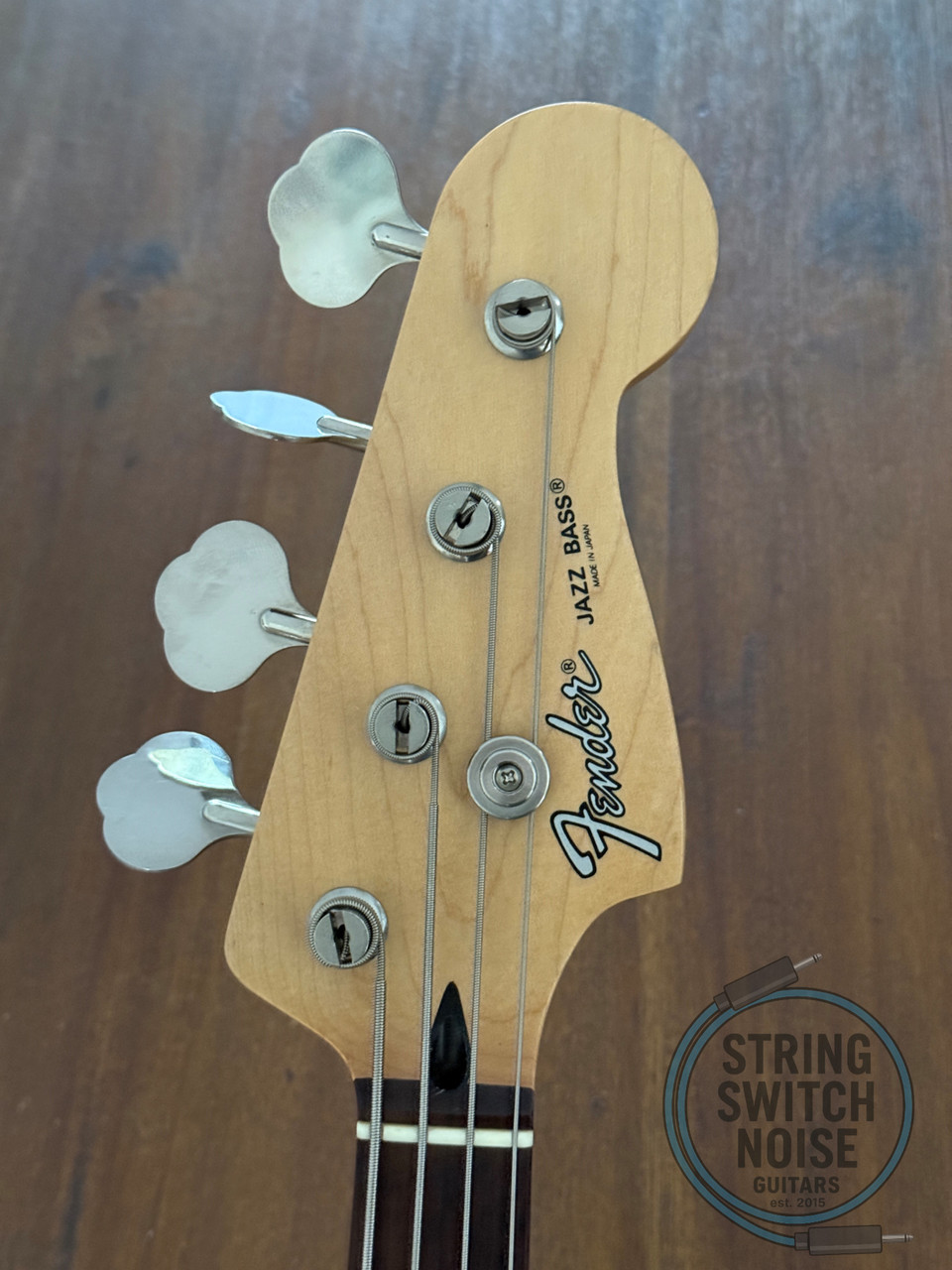 Fender Jazz Bass, Sunburst, Alder, 2004, Made In Japan