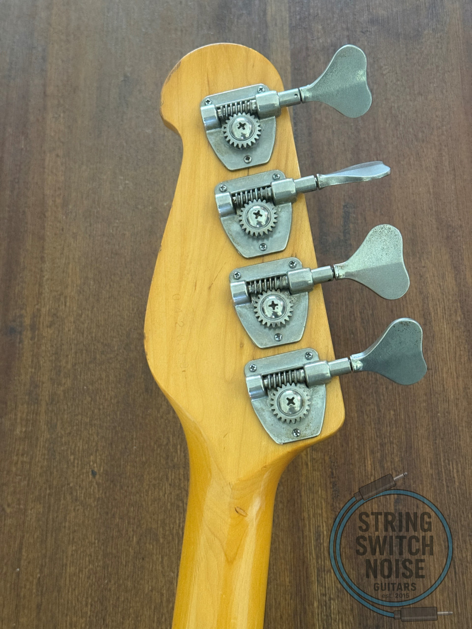 Yamaha Broad Bass VI, Cherry Burst, MIJ 1979, P Bass Style/Sound