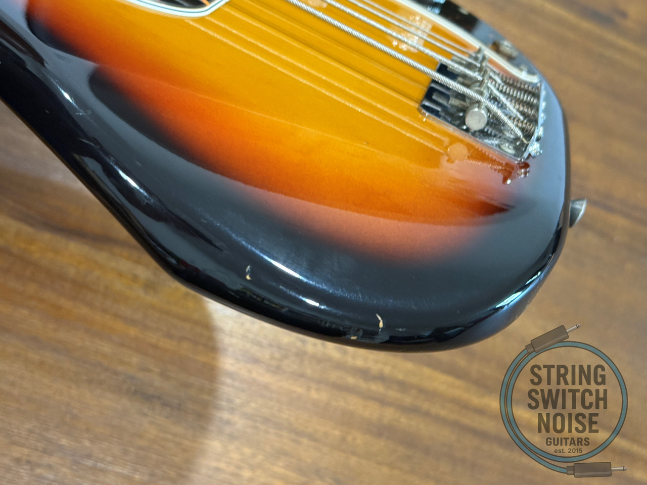 Fender Precision Bass, Three Tone Sunburst, MIJ, 2002