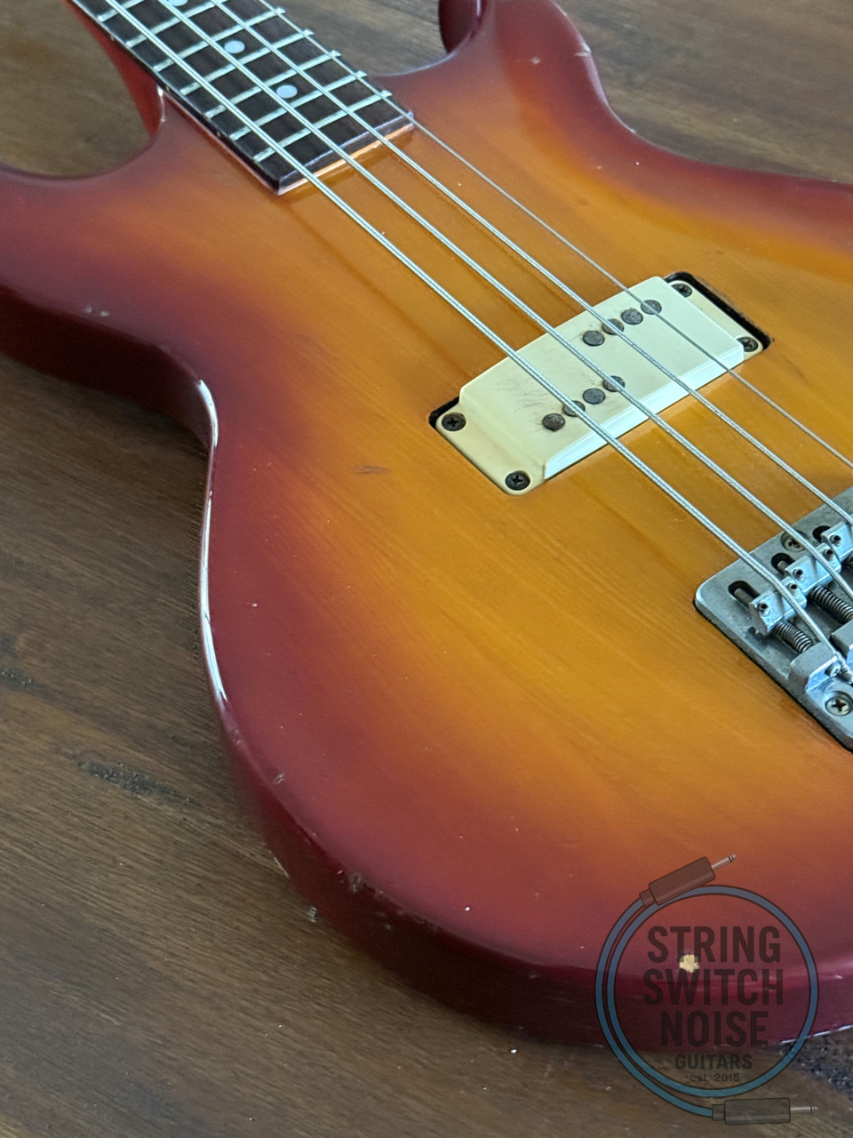 Aria Pro II, Cardinal Series Bass, MIJ 1982, Cherry Burst, SET NECK