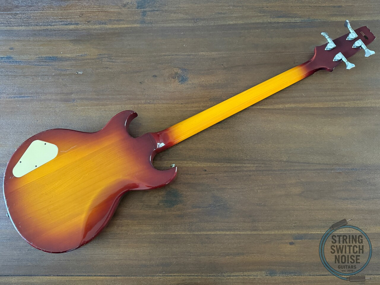 Aria Pro II, Cardinal Series Bass, MIJ 1982, Cherry Burst, SET NECK