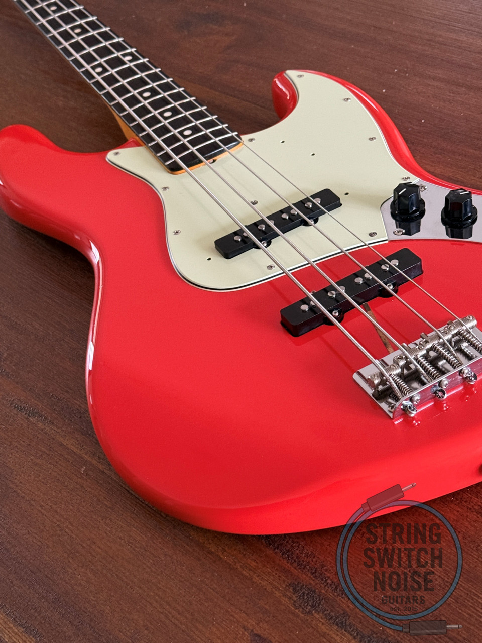 Fender Jazz Bass, ’62-US, Fiesta Red, 1997, USA Pickups