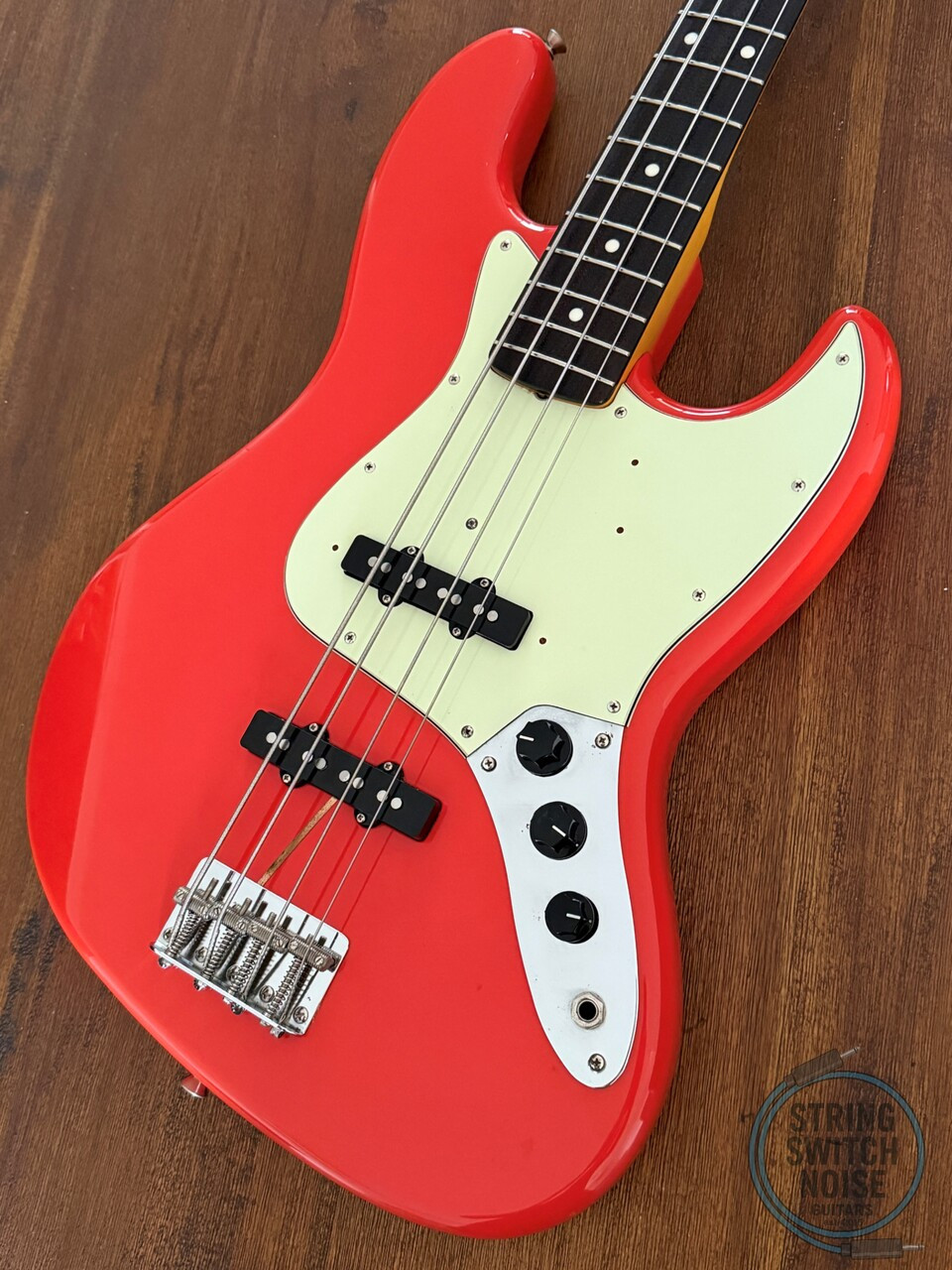 Fender Jazz Bass, ’62-US, Fiesta Red, 1997, USA Pickups