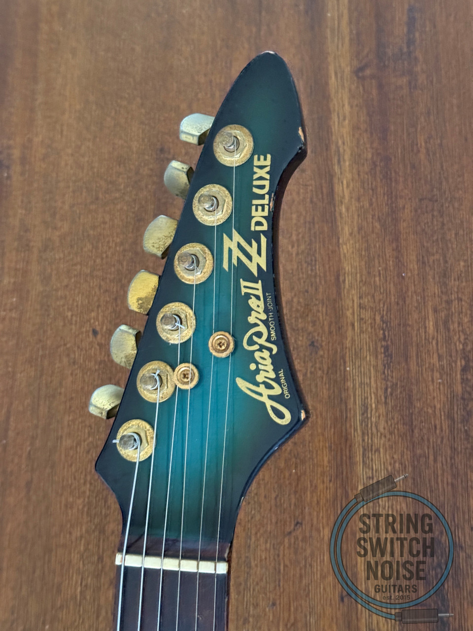 Aria Pro II, Explorer Guitar, ZZ Deluxe, Made in Japan, '83