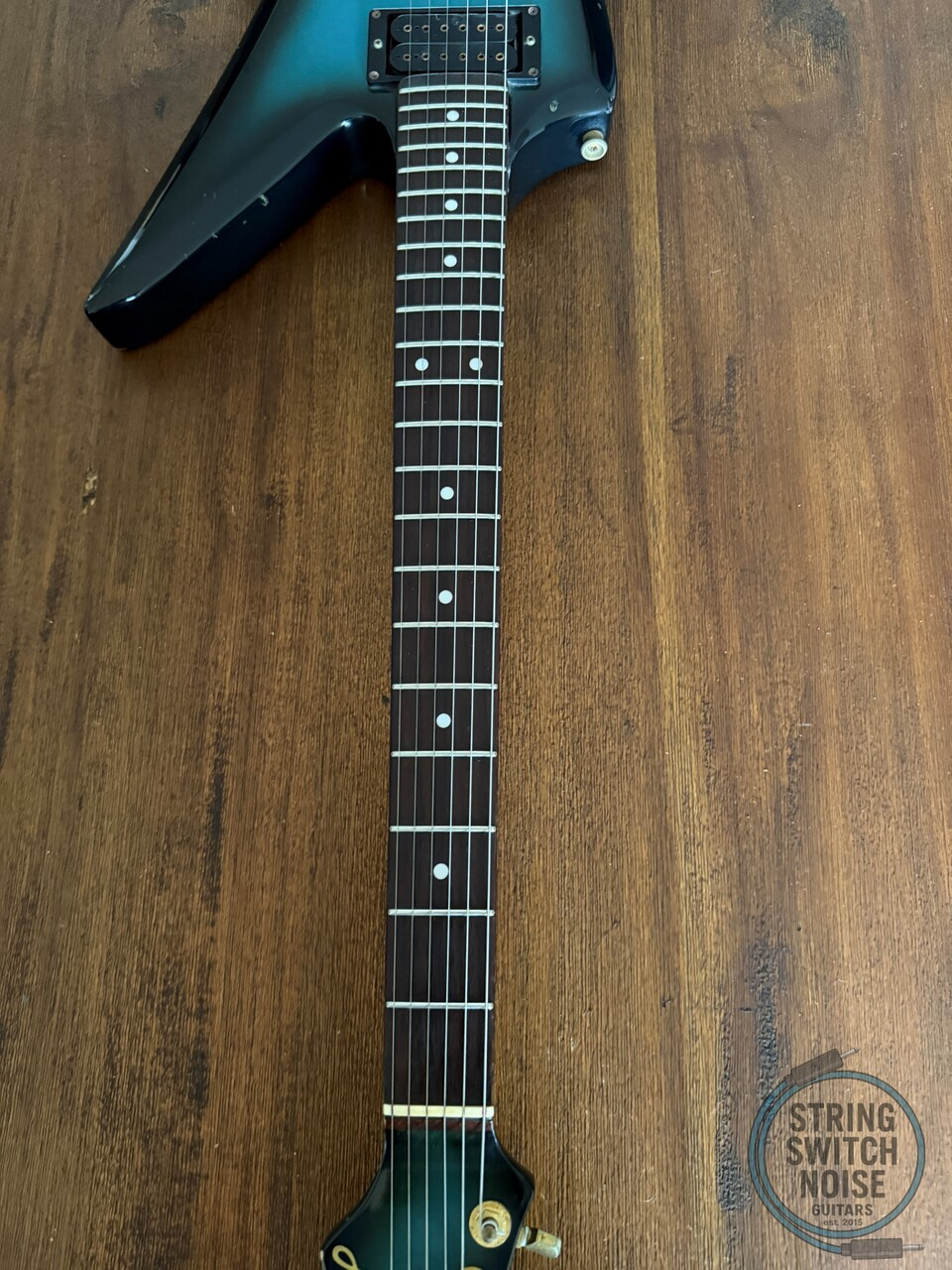 Aria Pro II, Explorer Guitar, ZZ Deluxe, Made in Japan, '83
