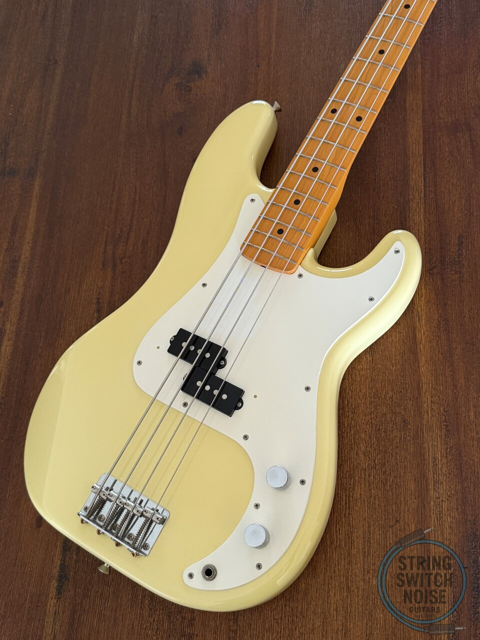 Fender Precision Bass, ‘57, Vintage White, 1994