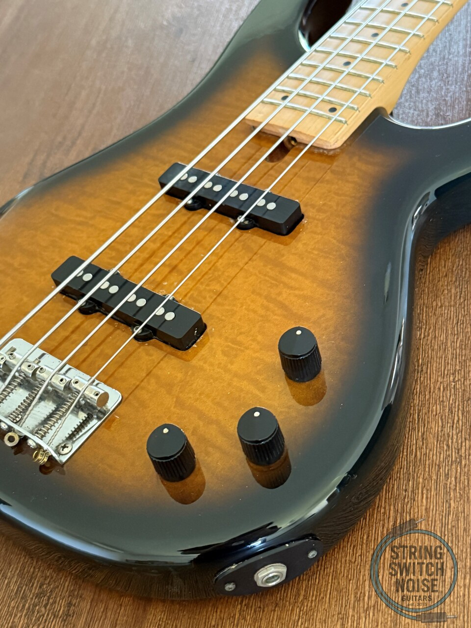 Fernandes Revolver Bass, Quilted Amber Burst, 1990s, FRB-40