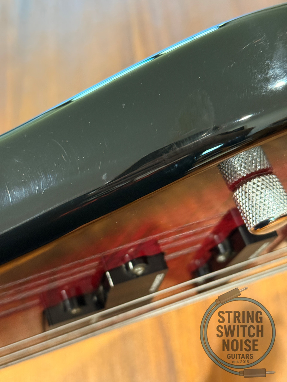 Fernandes Revolver Bass, 1990s, FRB-40, Quilted Red Burst