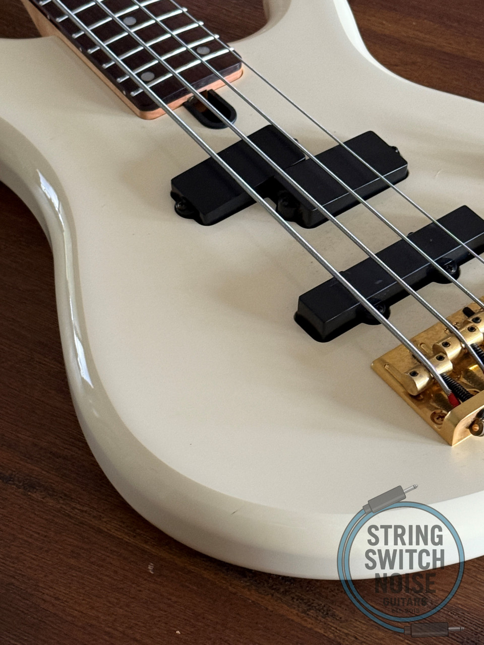 Yamaha Motion B Bass, MB50, Arctic White, 1996, Active