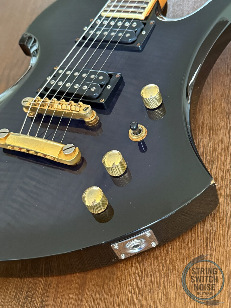 BC Rich Mockingbird, Blue Flame, Japan Edition, 1999, MKB-680JE