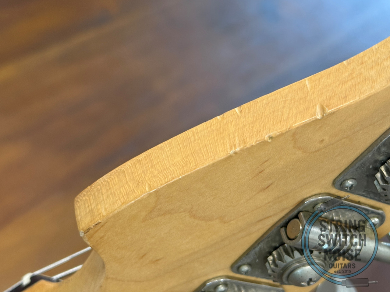 Fender Jazz Bass, Candy Apple Red, 2006, Made In Japan