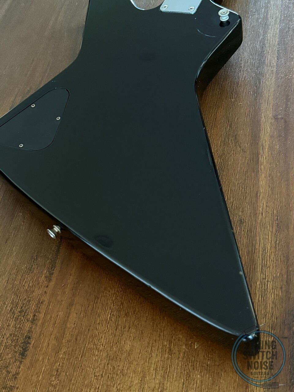 Fernandes, Explorer Bass, Black, MIJ 1986, Model BXB-55