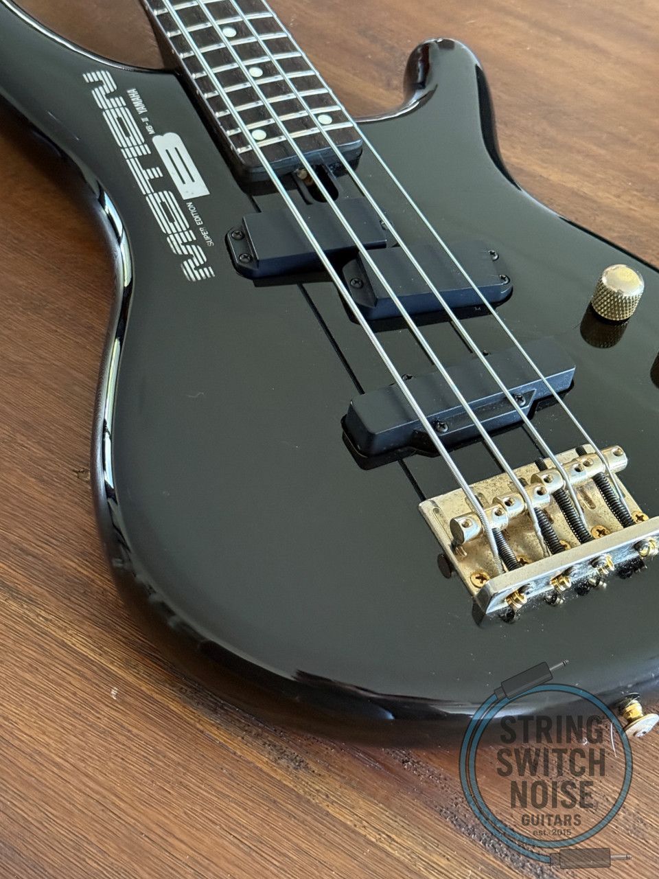 Yamaha Motion B Bass, MB III Special Edition, Tran Black, P/J, 32”, 1998