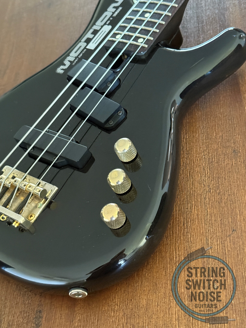 Yamaha Motion B Bass, MB III Special Edition, Tran Black, P/J, 32”, 1998