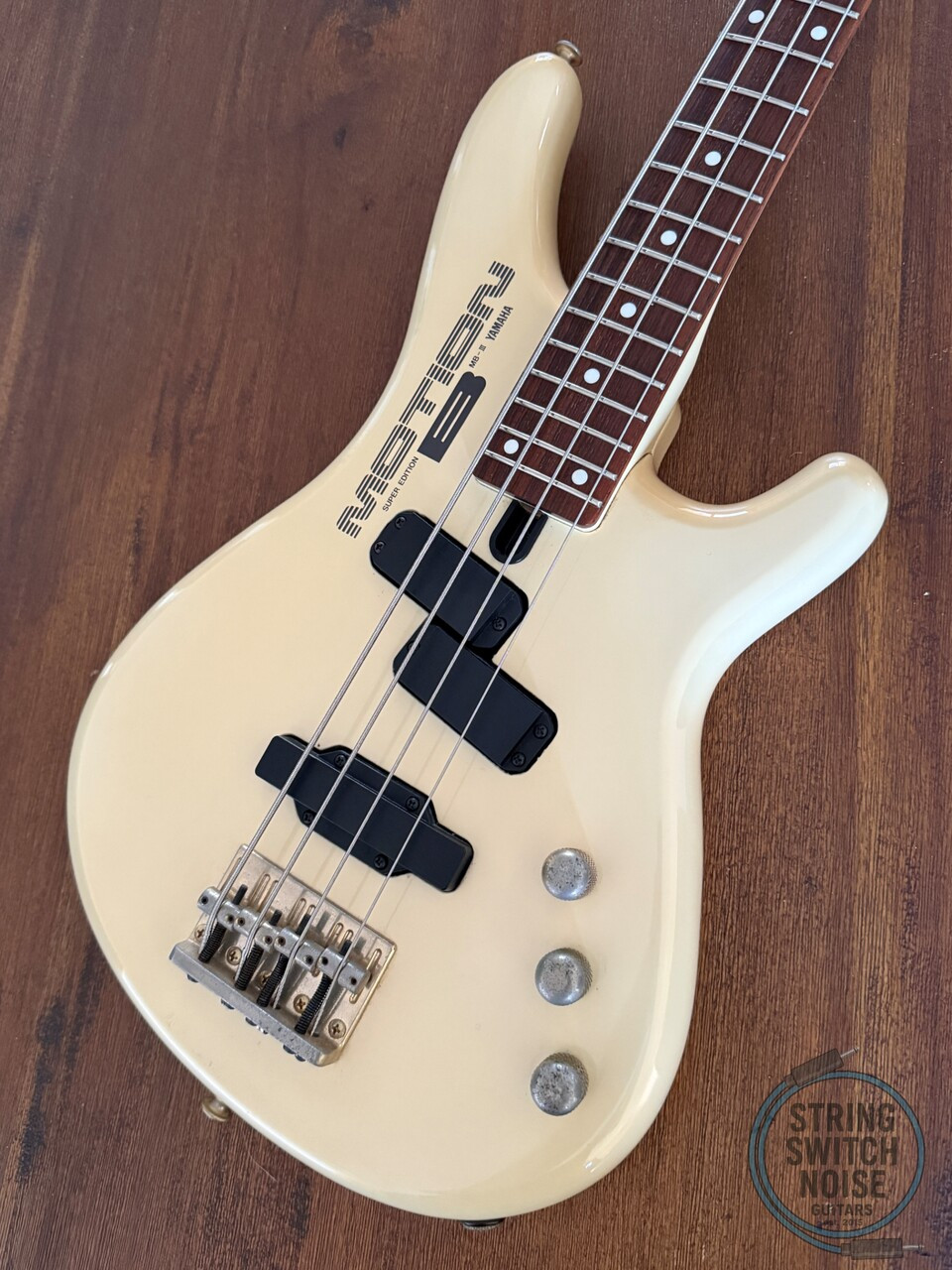 Yamaha Motion B Bass, MB III Special Edition, Pearl White, P/J, 32”, 1997