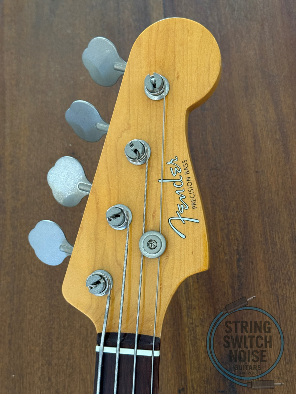 Fender Precision Bass, '62, 3 Tone Sunburst, 1997, Red Tort Guard