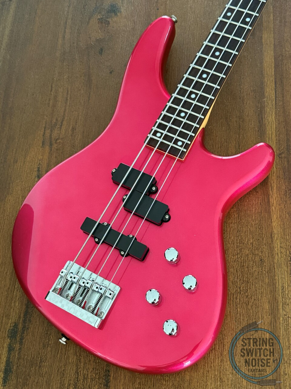 Greco Wild Scamper Bass, P/J, Pearl Pink, 2012, WSB-45 PPK, AS NEW