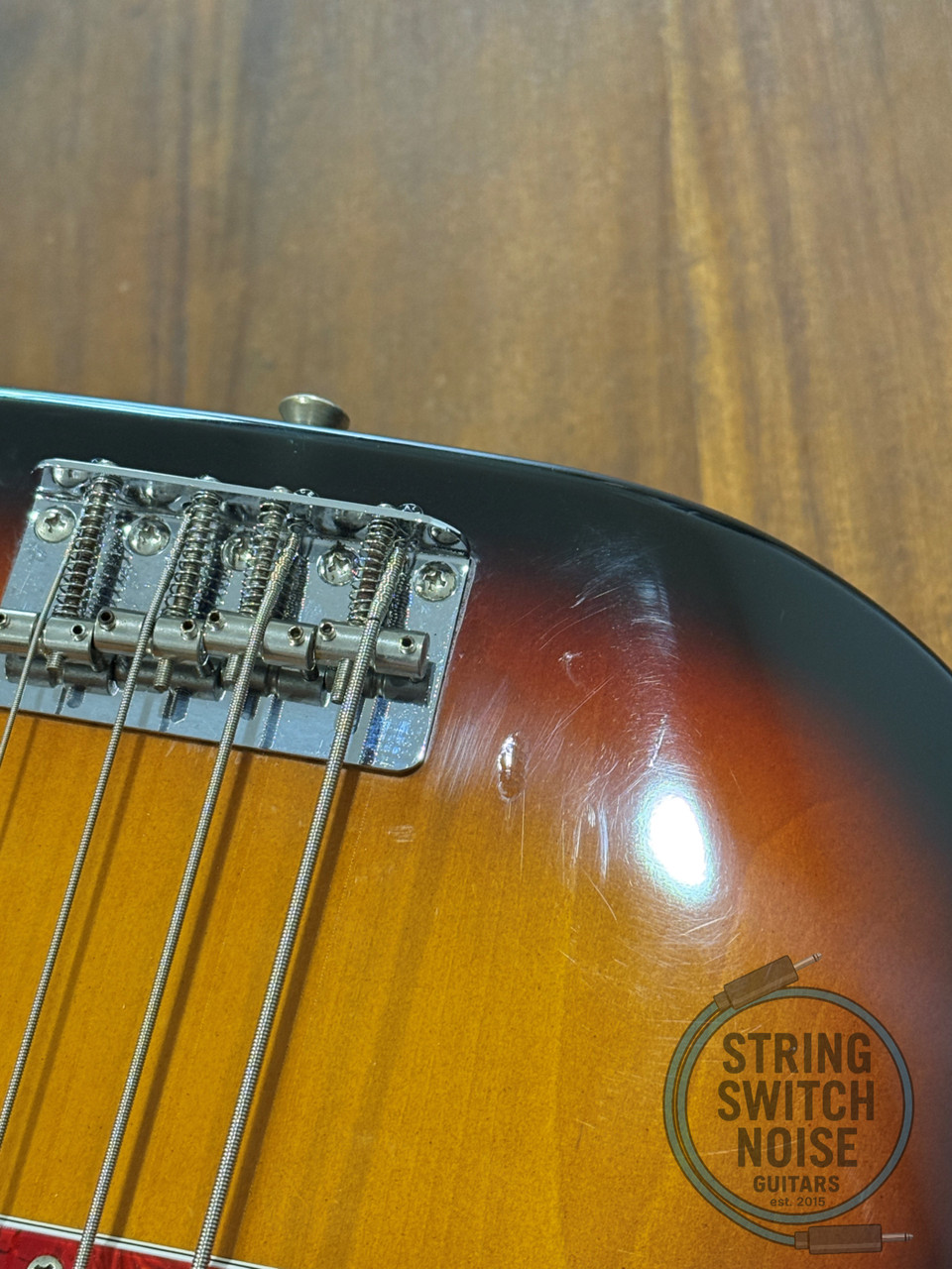 Fender Precision Bass, '62, 3 Tone Sunburst, 1994, Red Tort Guard