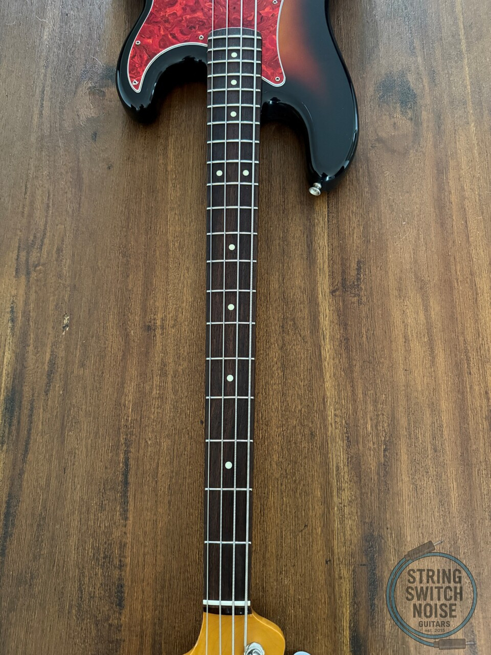 Fender Precision Bass, '62, 3 Tone Sunburst, 1994, Red Tort Guard