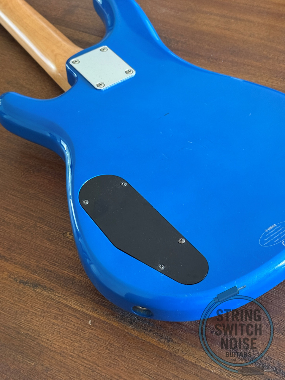 Yamaha Motion B Bass, MB 40C, Blue, 1999, 32” Medium Scale