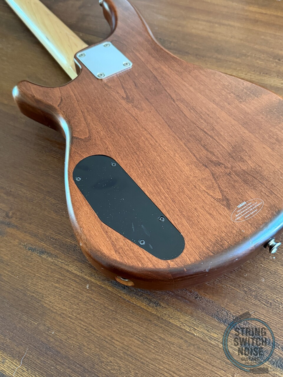 Yamaha Motion B Bass, 1997, MB 40, Oil Wood Finish, 32” Medium Scale