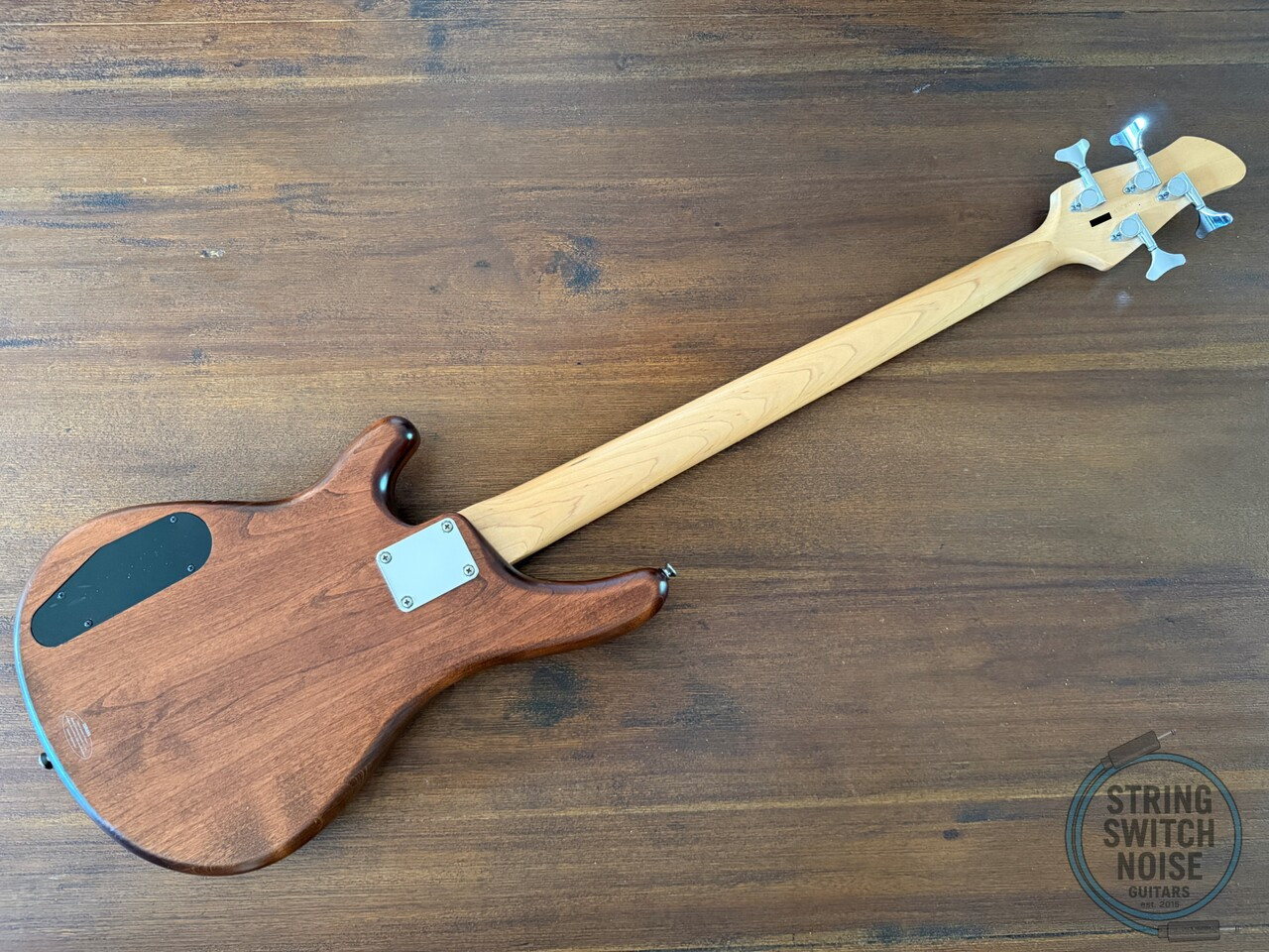 Yamaha Motion B Bass, 1997, MB 40, Oil Wood Finish, 32” Medium Scale