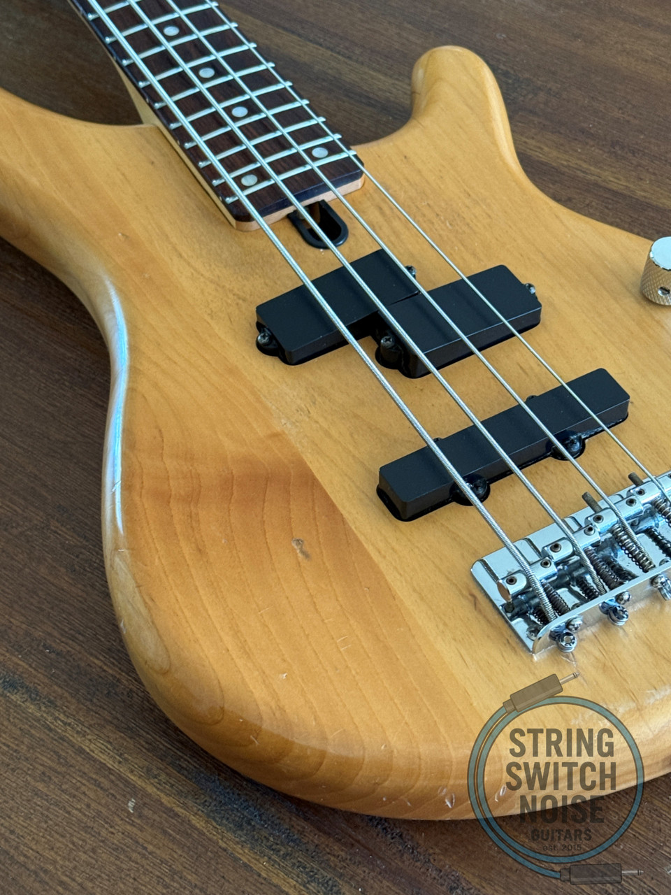 Yamaha Motion B Bass, 1994, MB 40, Natural Finish, 32” Medium Scale