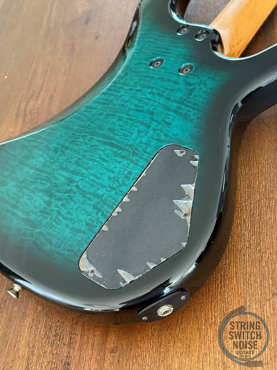 Fernandes Revolver Bass, LEFT HAND, Sapphire Blue Gradient, 1990s, FRB-40