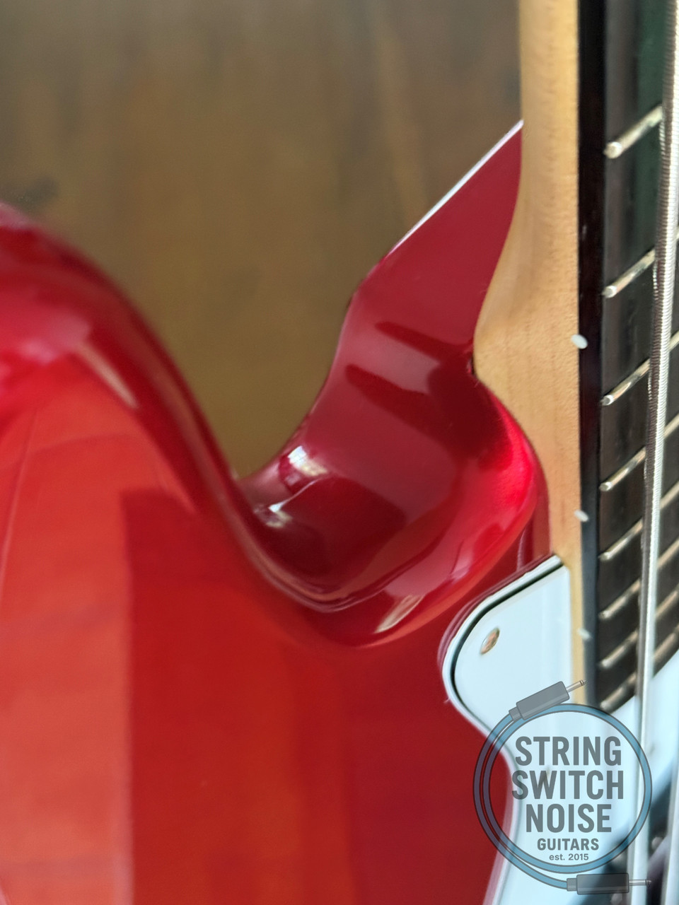 Fender Jazz Bass, Candy Apple Red, 2007, Made in Japan