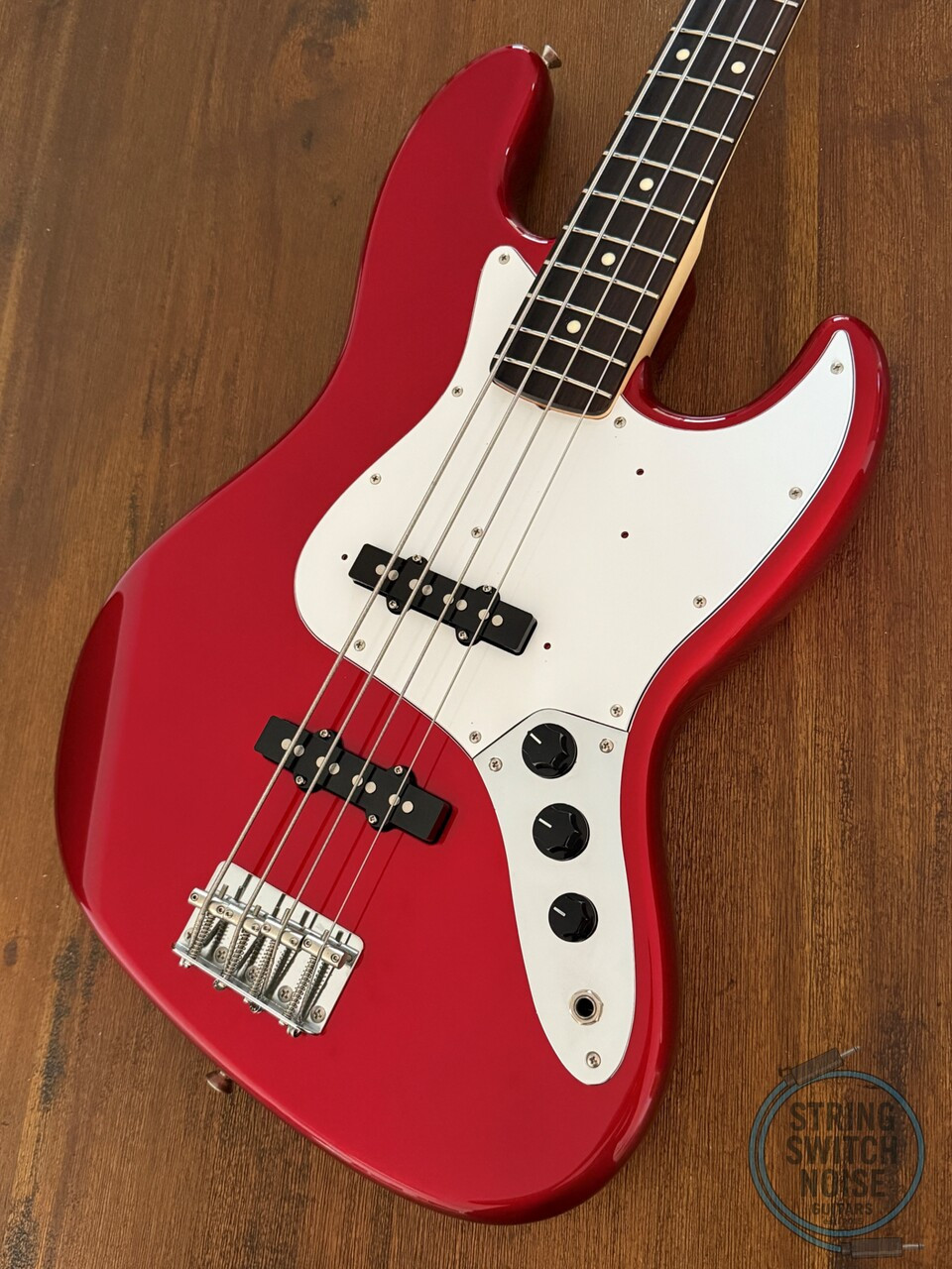 Fender Jazz Bass, Candy Apple Red, 2007, Made in Japan