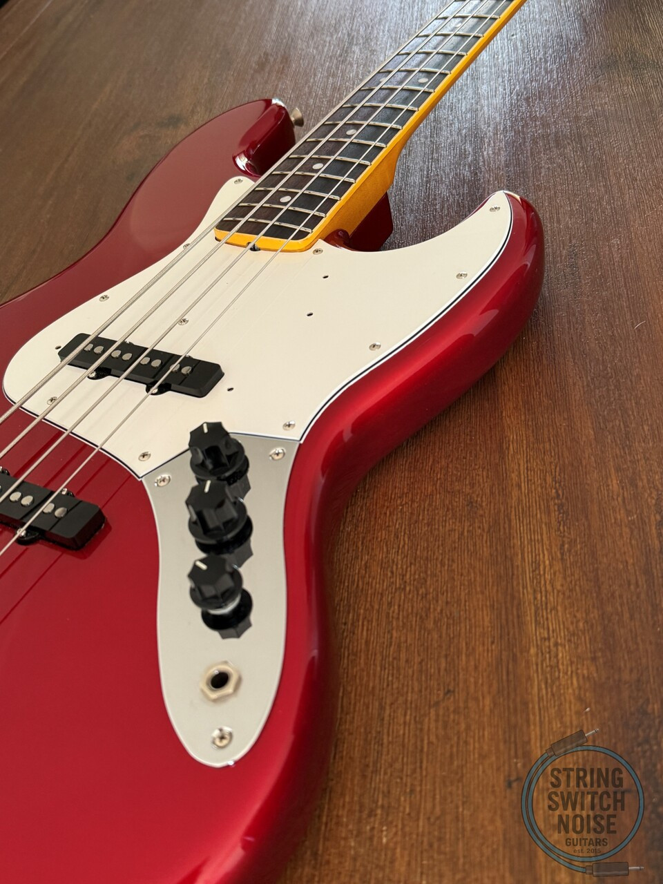 Fender Jazz Bass, RARE, ’65-US Bound, Candy Red, 2004, USA Pickups, Hard Case