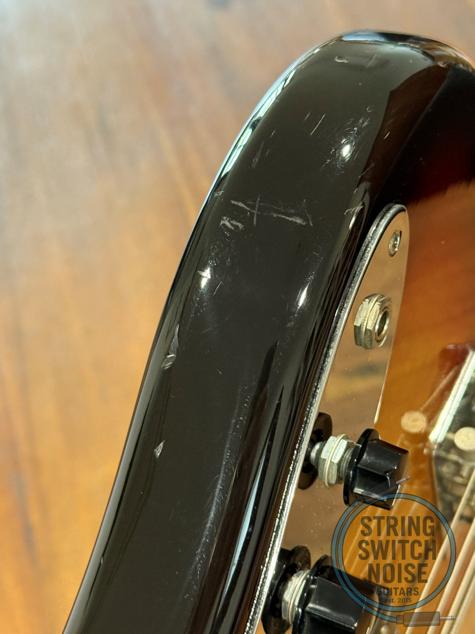 Fender Jazz Bass, ‘62, Three Tone Sunburst, 2004, Schaller Drop D