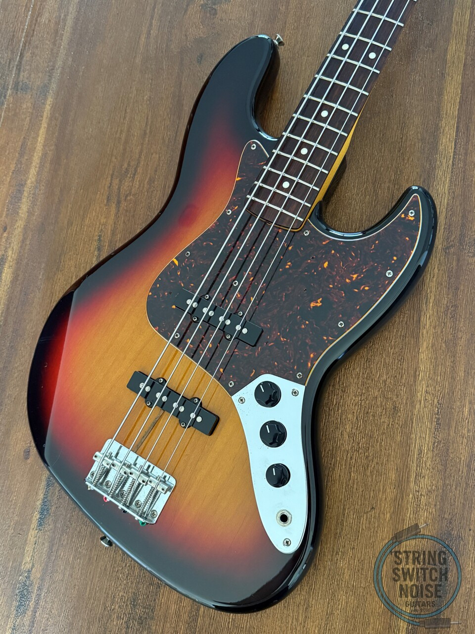Fender Jazz Bass, ‘62, Three Tone Sunburst, 2004, Schaller Drop D