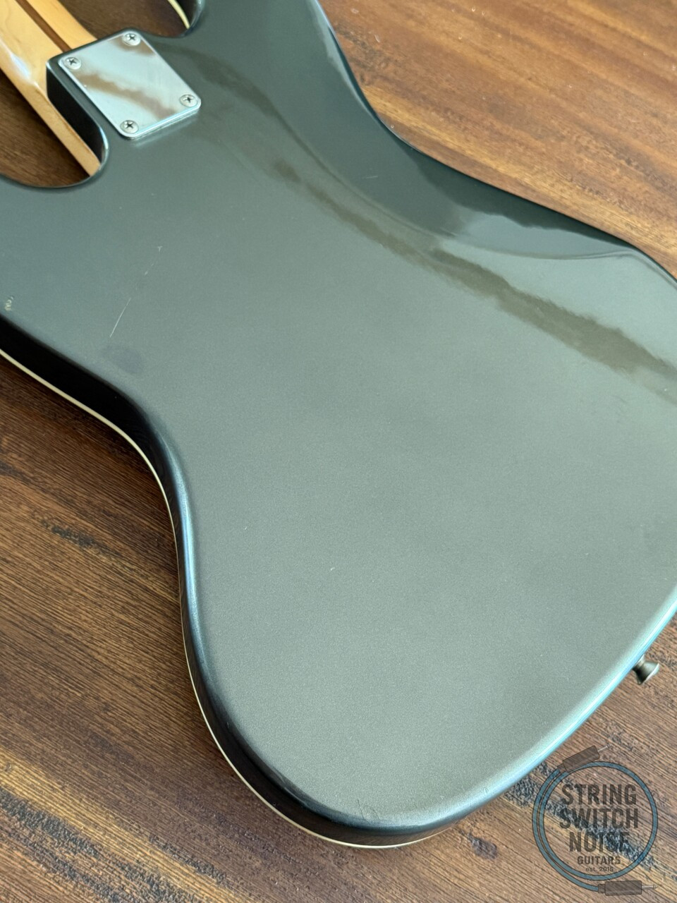Fender Jazz Bass, Aerodyne, Dolphin Grey, MIJ 2002