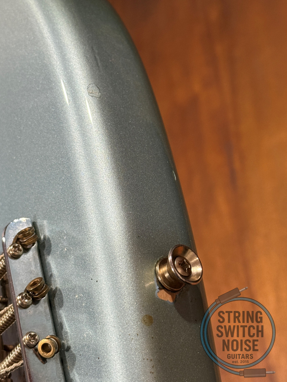 Fender Jazz Bass, ‘62, Ice Blue, 2010, Excellent condition