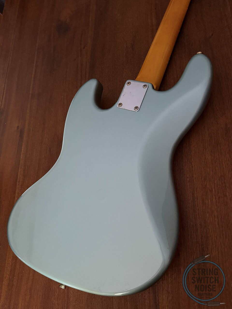 Fender Jazz Bass, ‘62, Ice Blue, 2010, Excellent condition