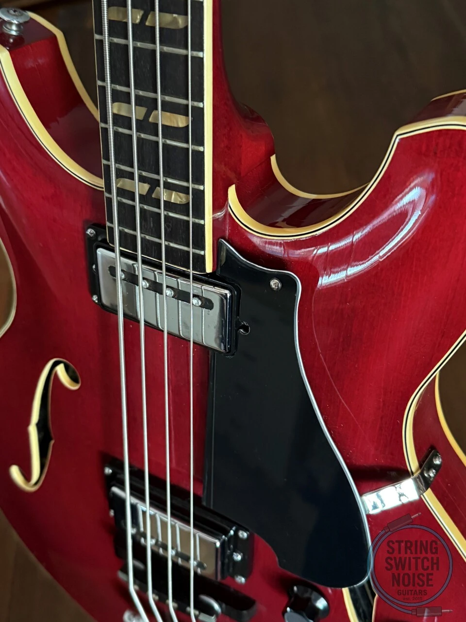 Yamaha SA-70, Hollow Body Bass, Cherry, MIJ 1974, OHSC