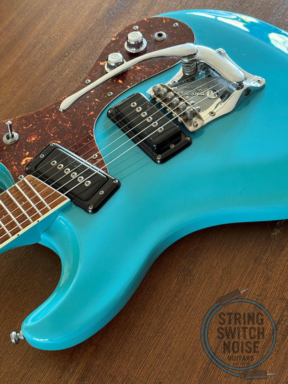 Mosrite of California Guitar, The Ventures '65, RARE, Marine Blue, 1990’s, OHSC