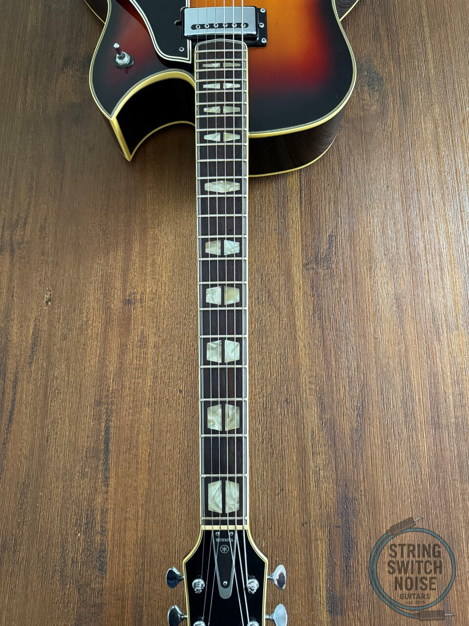 Yamaha AE-11, (ES175), Hollowbody, Sunburst, 1973, MIJ, Hard Case