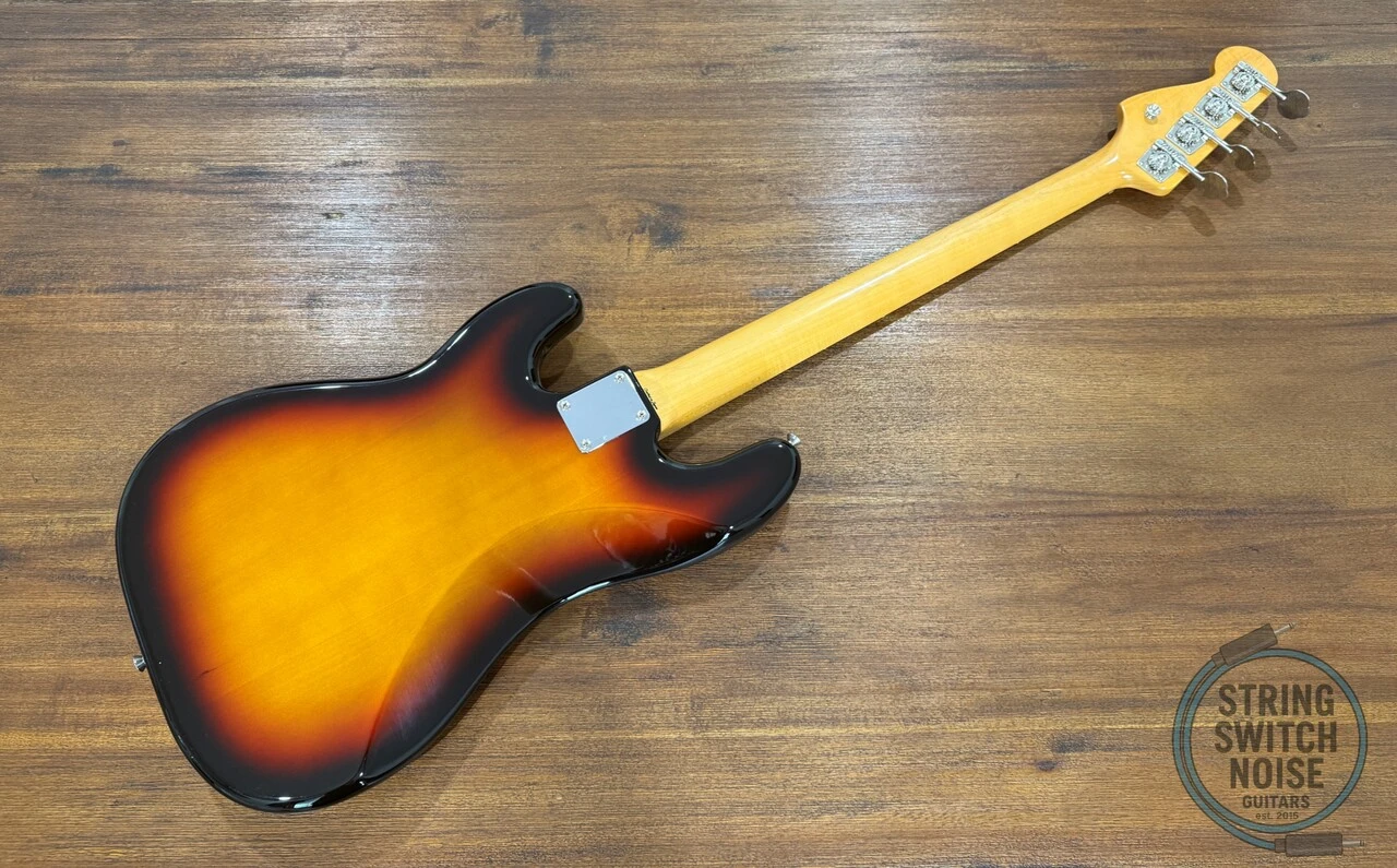Fender Precision Bass, '62, 3 Tone Sunburst, 1997, Near Mint Condition