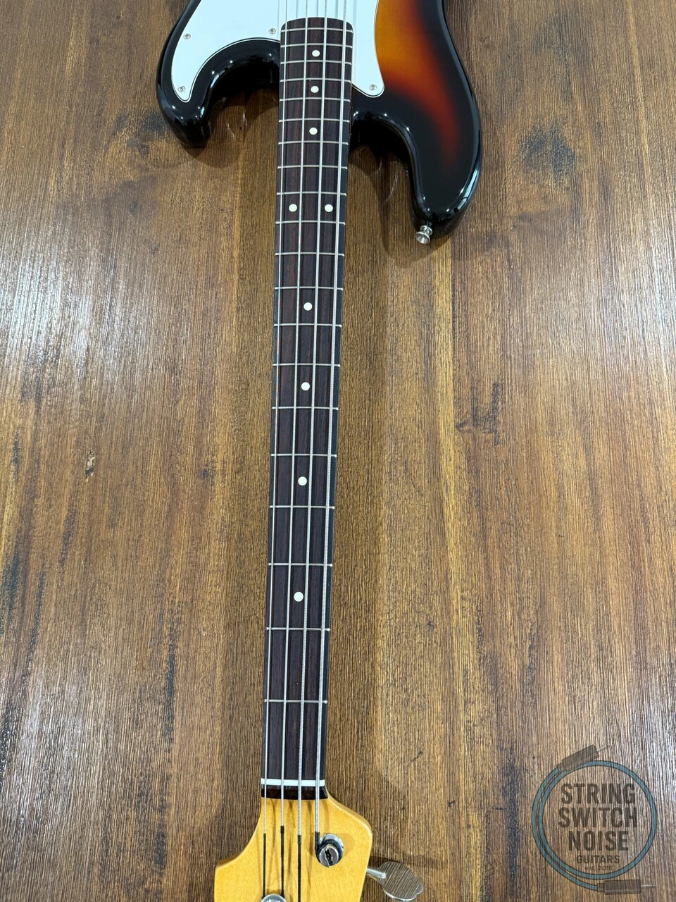 Fender Precision Bass, '62, 3 Tone Sunburst, 1997, Near Mint Condition
