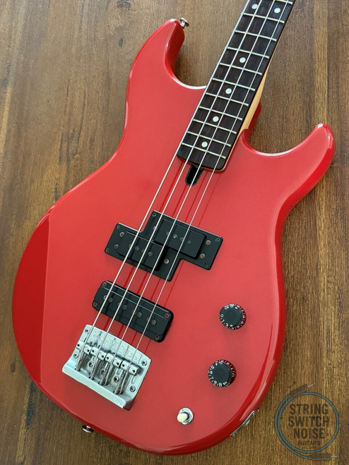 Yamaha Broad Bass VII, PJ, Metallic Red, MIJ 1982, OHSC and Papers