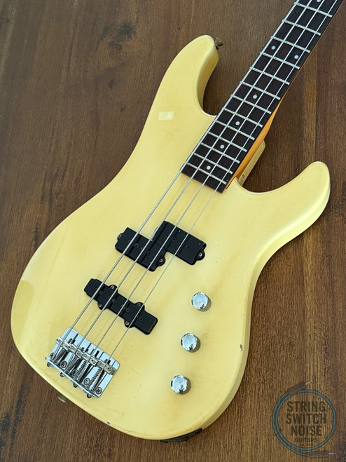 Fernandes Bass, Limited Edition, PJ, Aged White, MIJ 1989, 32” Medium Scale