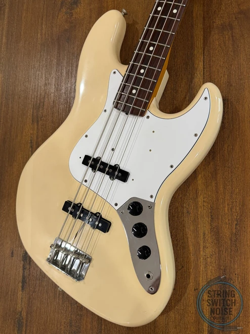 Fender Jazz Bass, ‘62, Olympic White (aged), 2002, MIJ