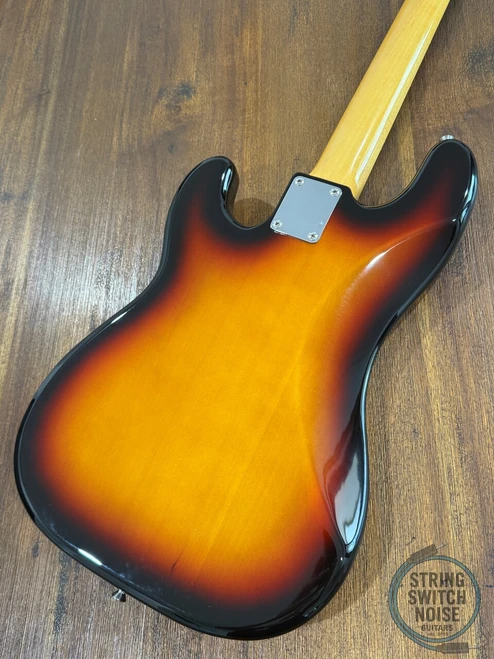 Fender Precision Bass, '62, 3 Tone Sunburst, 1997, Near Mint Condition