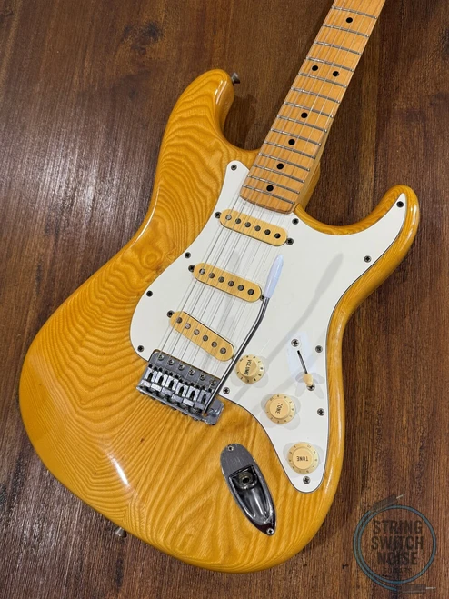 Fender Stratocaster, ‘72, Natural Ashwood, 1989, “J” Serial